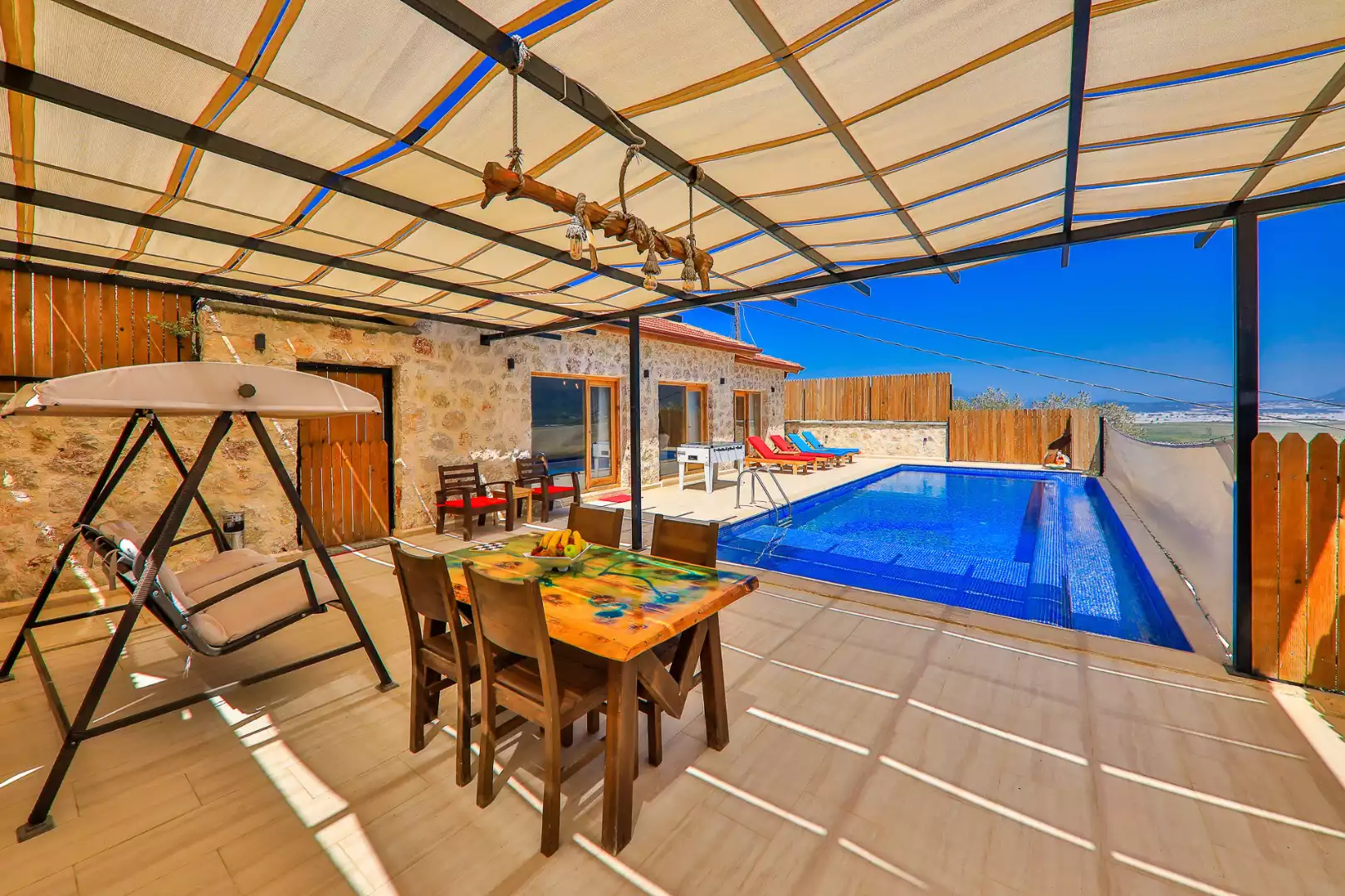 Villa Green House